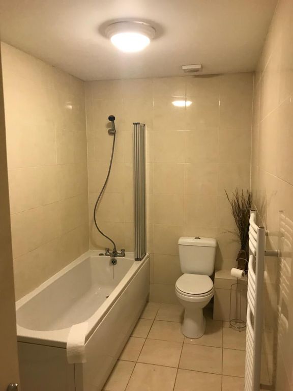 Property photo 2 of 4 Bathroom