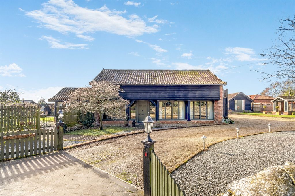 Property photo 1 of 19