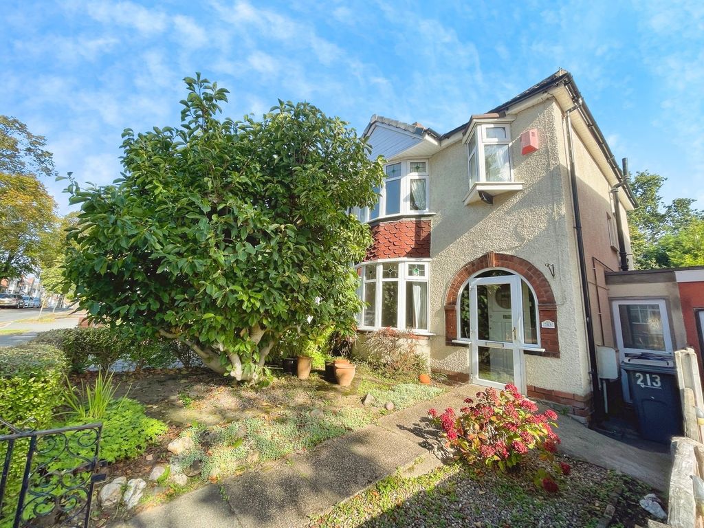 Property photo 1 of 15 Front