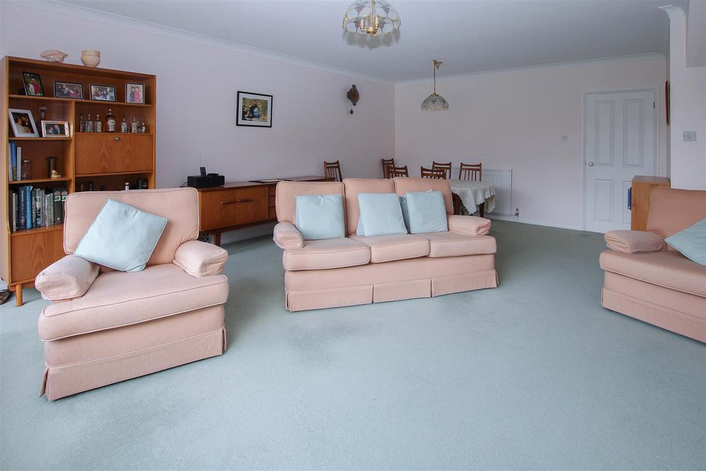 Property photo 2 of 27 Img_3249-16.Jpg