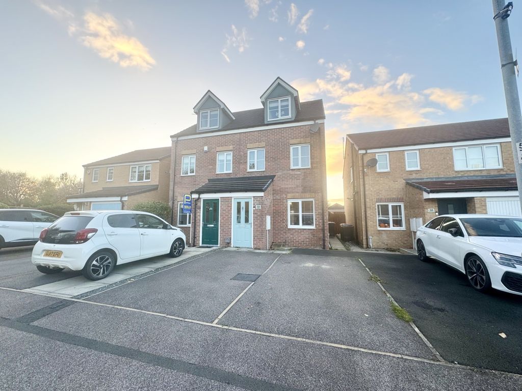 Property photo 1 of 18 Img_4549