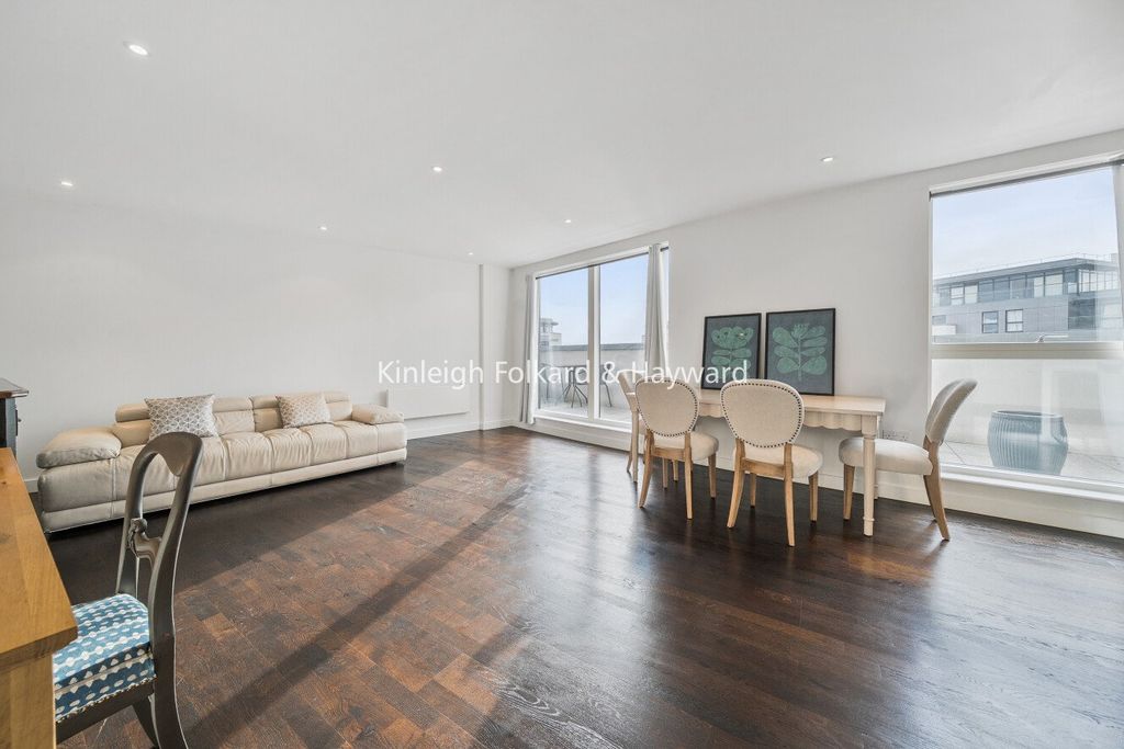 Property photo 1 of 12 Picture No. 10