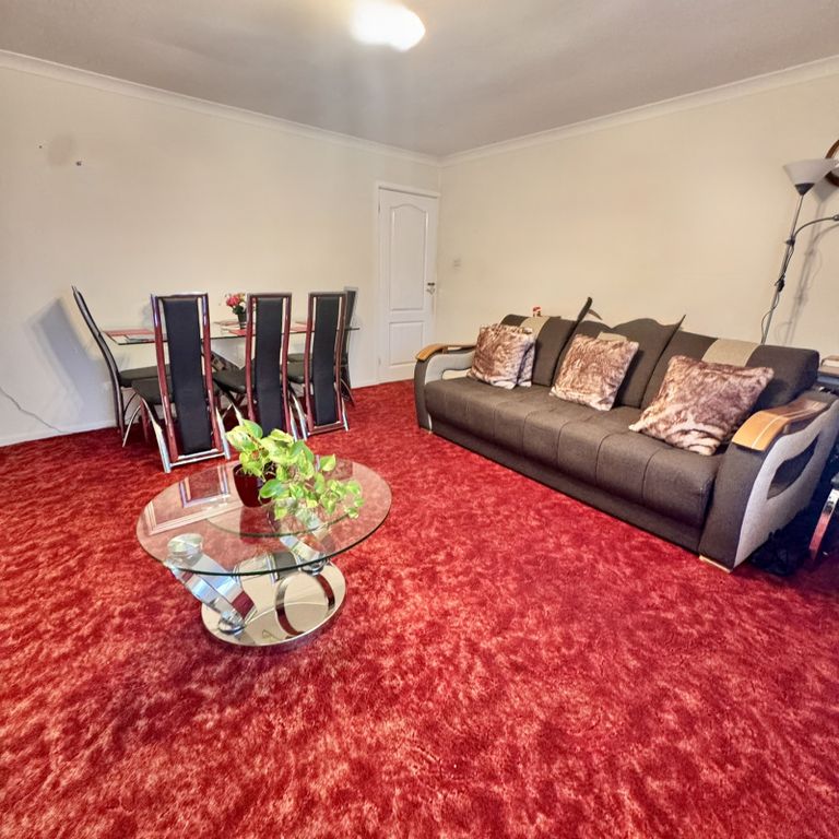 Property photo 3 of 10 Gallery