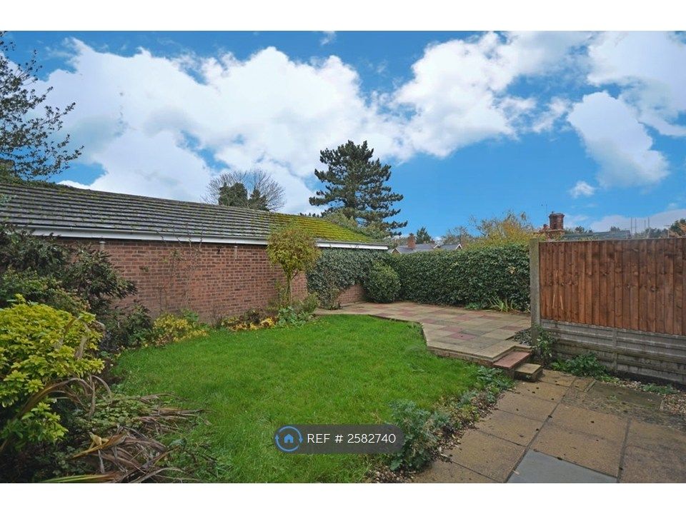 Property photo 3 of 12
