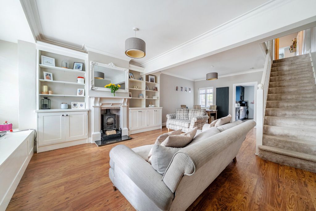 Property photo 2 of 20 1447138-1-69E267d...