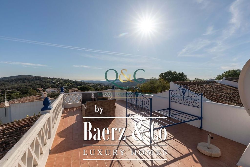 Property photo 2 of 32