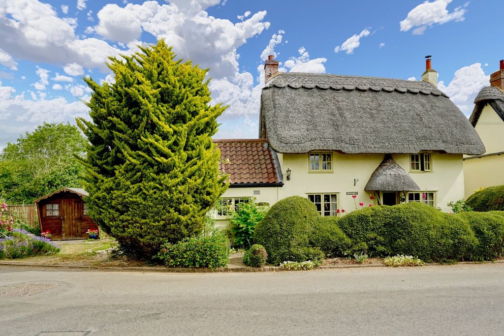 Property photo 1 of 13