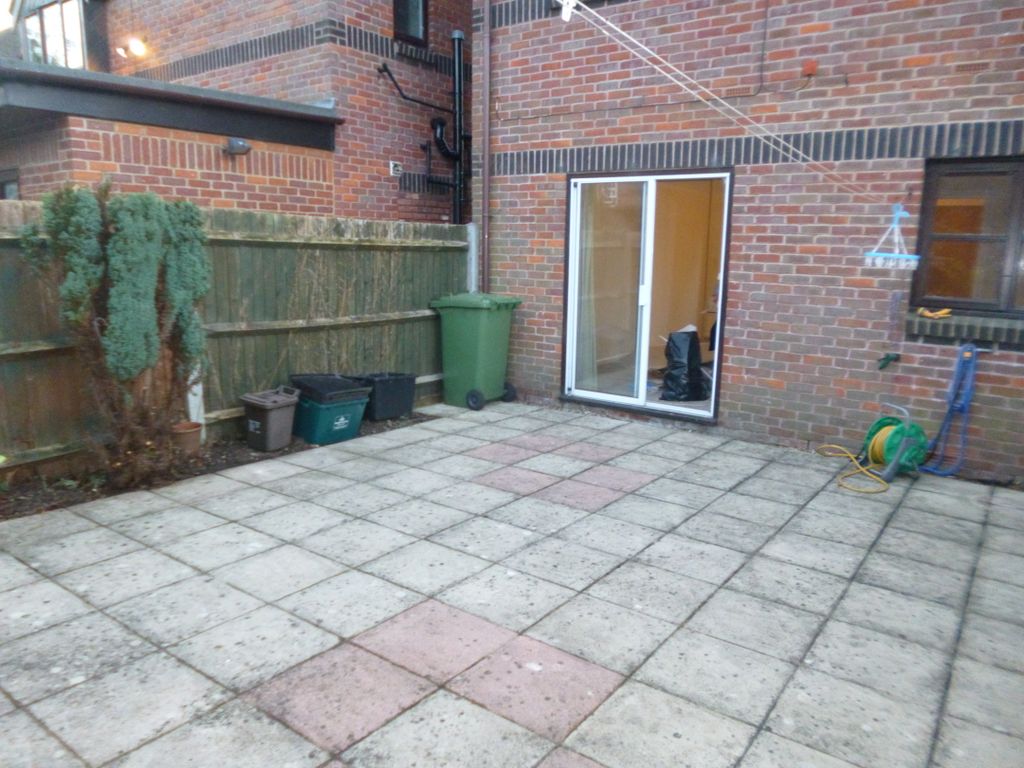 Property photo 2 of 16 Gallery