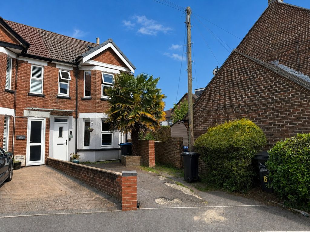 Property photo 1 of 31