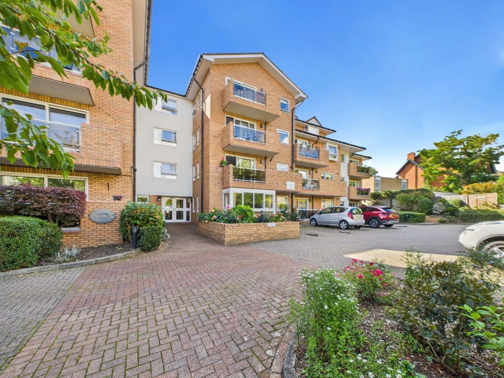 Property photo 1 of 13 4249811