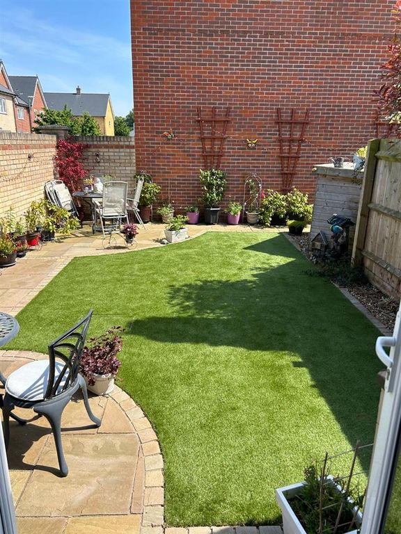 Property photo 3 of 22 Full Garden View.Jpeg