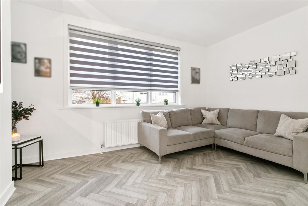 Property photo 3 of 24 Lilac-9.Jpg