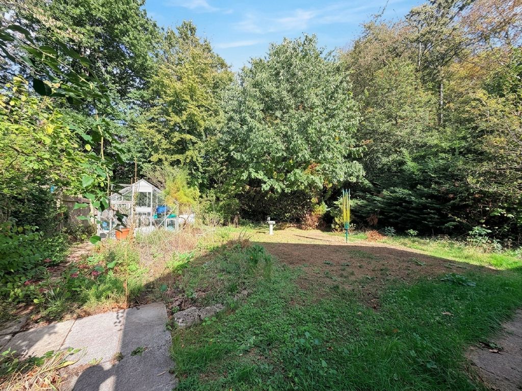 Property photo 2 of 22