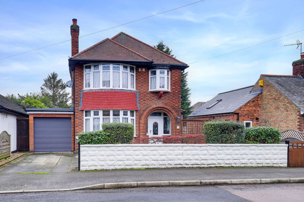 Property photo 1 of 25