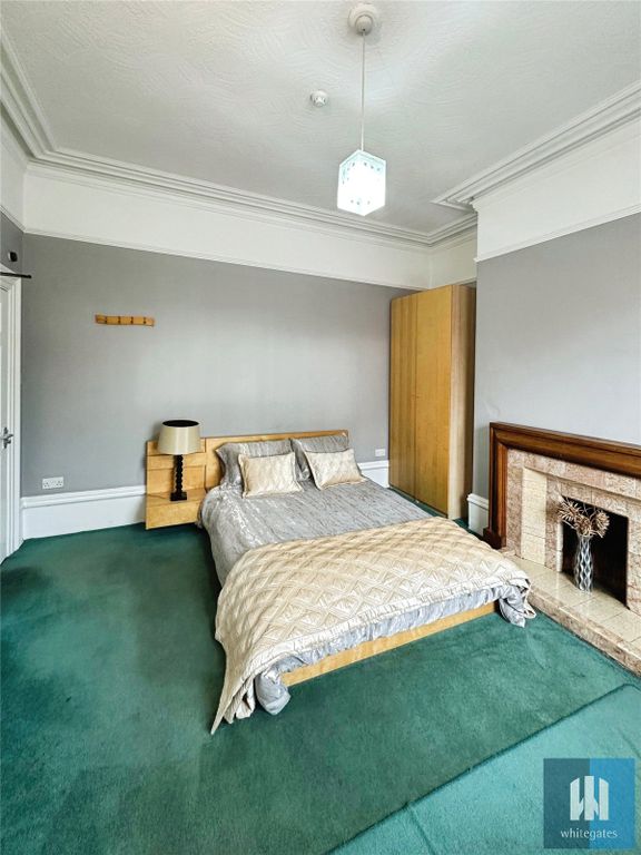 Property photo 2 of 4 Picture No. 33