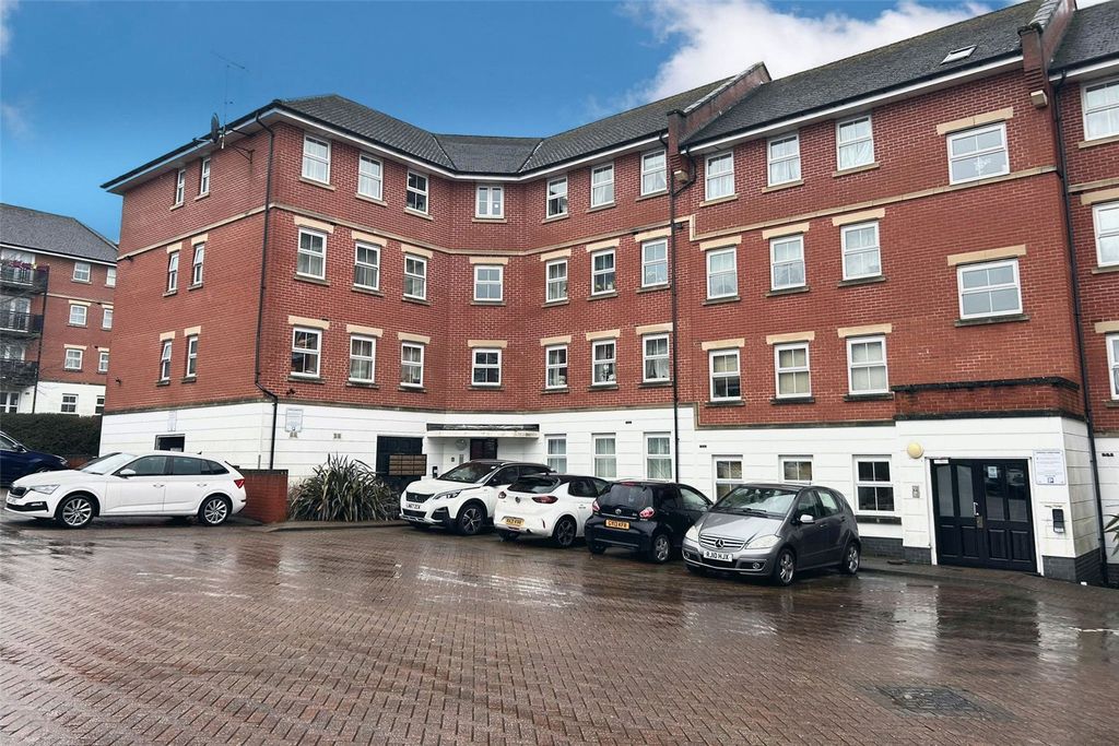 Property photo 1 of 11 Picture No. 05