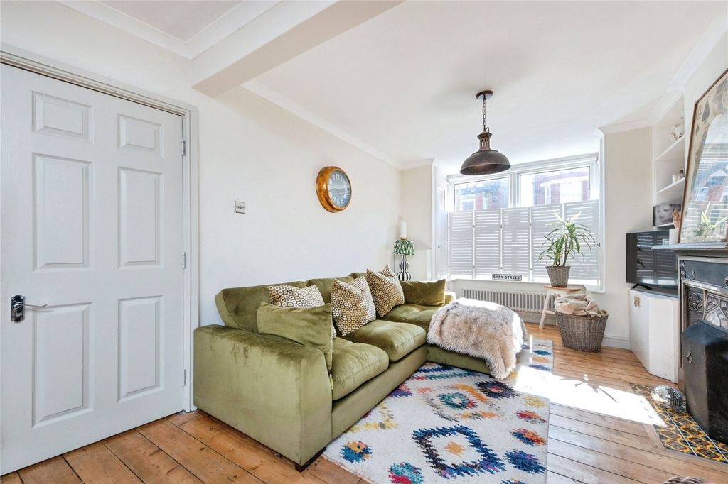 Property photo 2 of 18 Picture No. 06