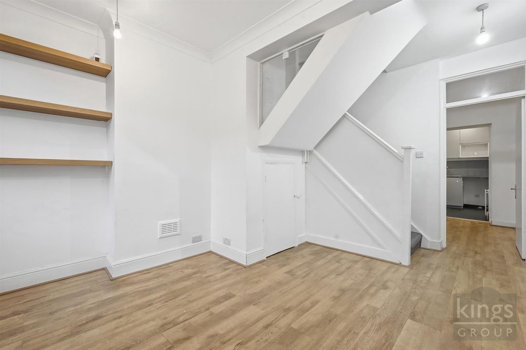 Property photo 3 of 20 Living Room