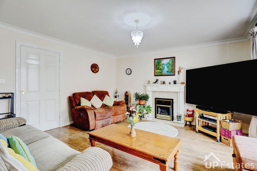 Property photo 3 of 29