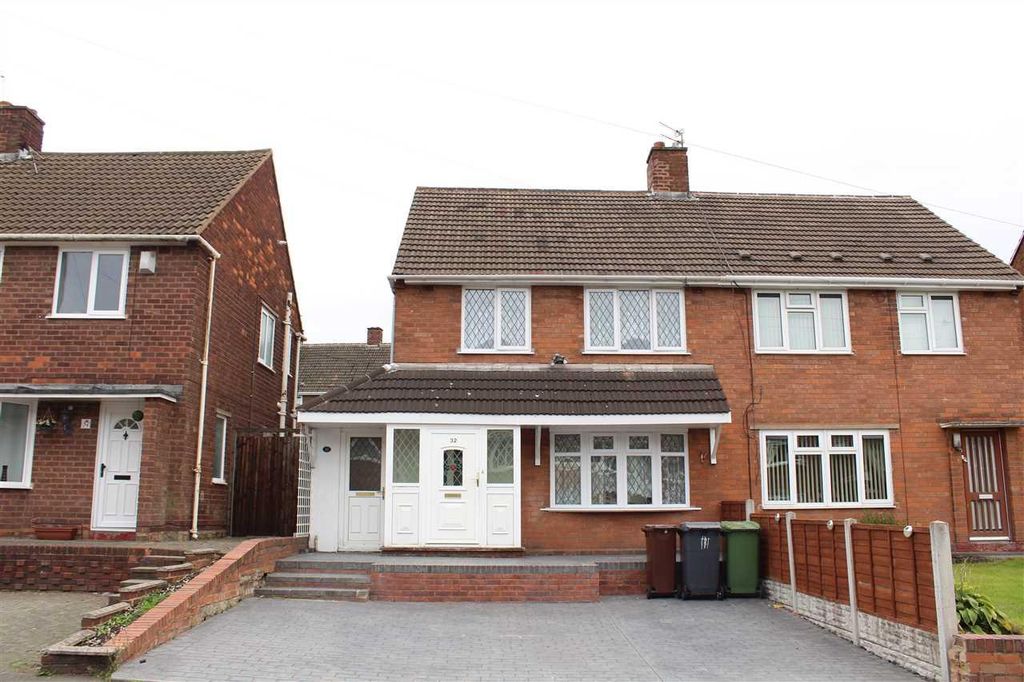 Property photo 1 of 9