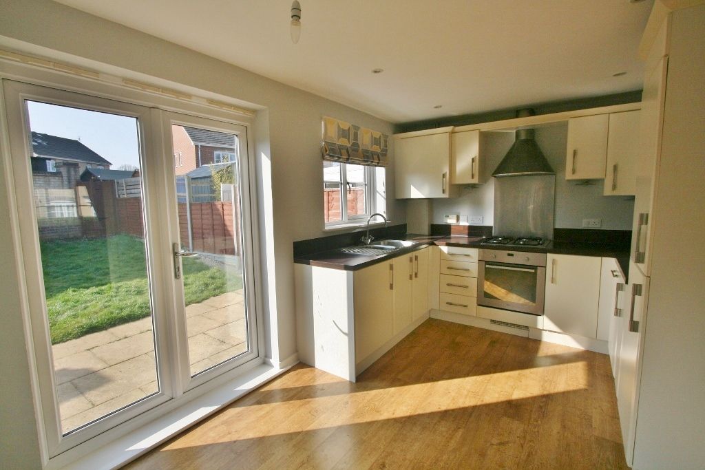 Property photo 1 of 21