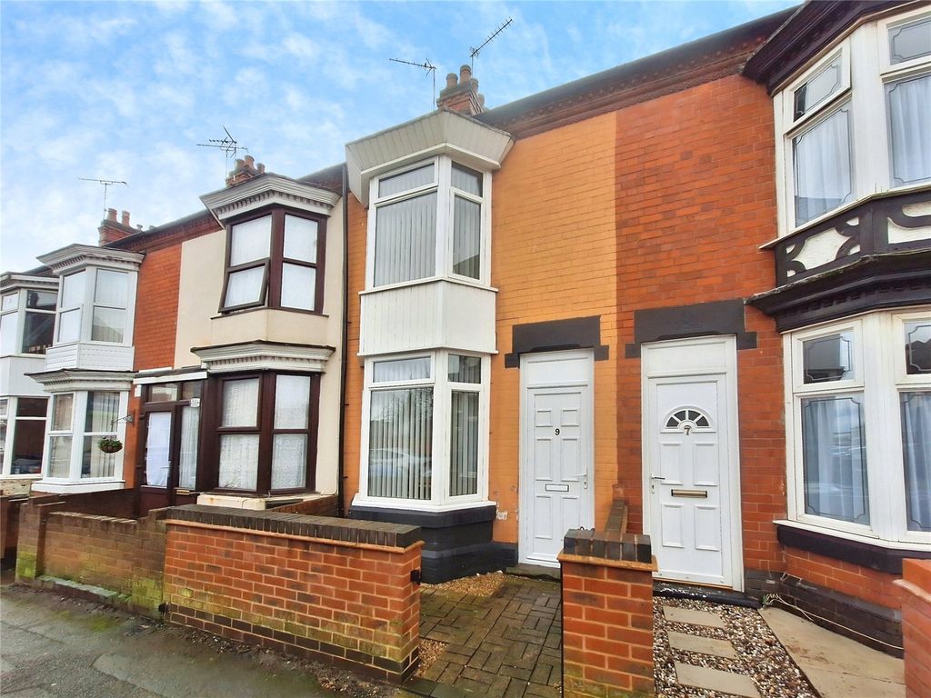 Property photo 1 of 10 Main Photo