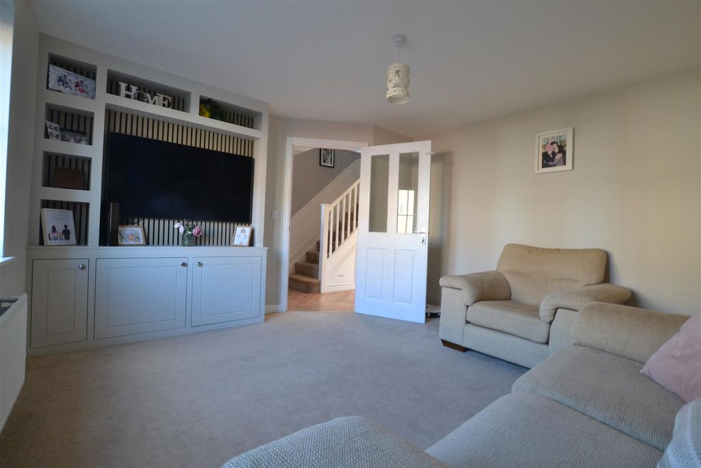 Property photo 2 of 18 80 San 10.Jpg