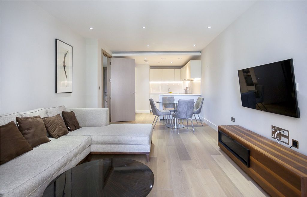 Property photo 3 of 17 Picture No. 05