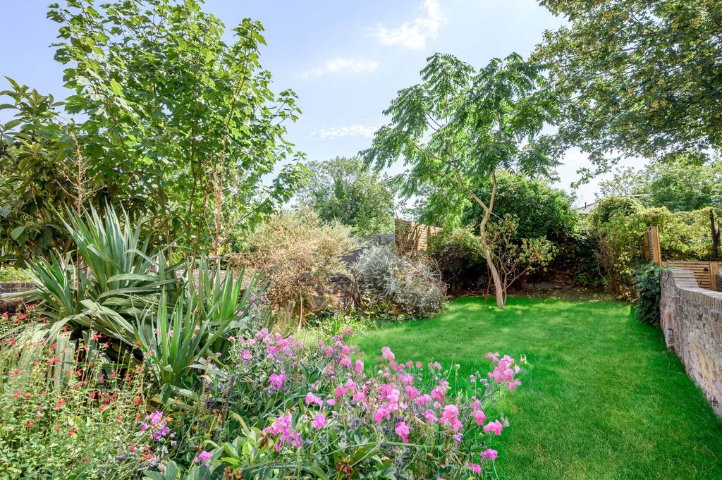 Property photo 3 of 14 Picture No. 53