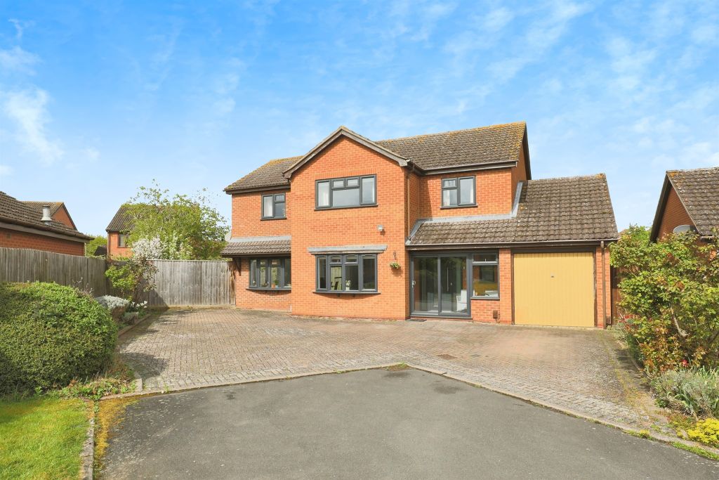 Property photo 1 of 17