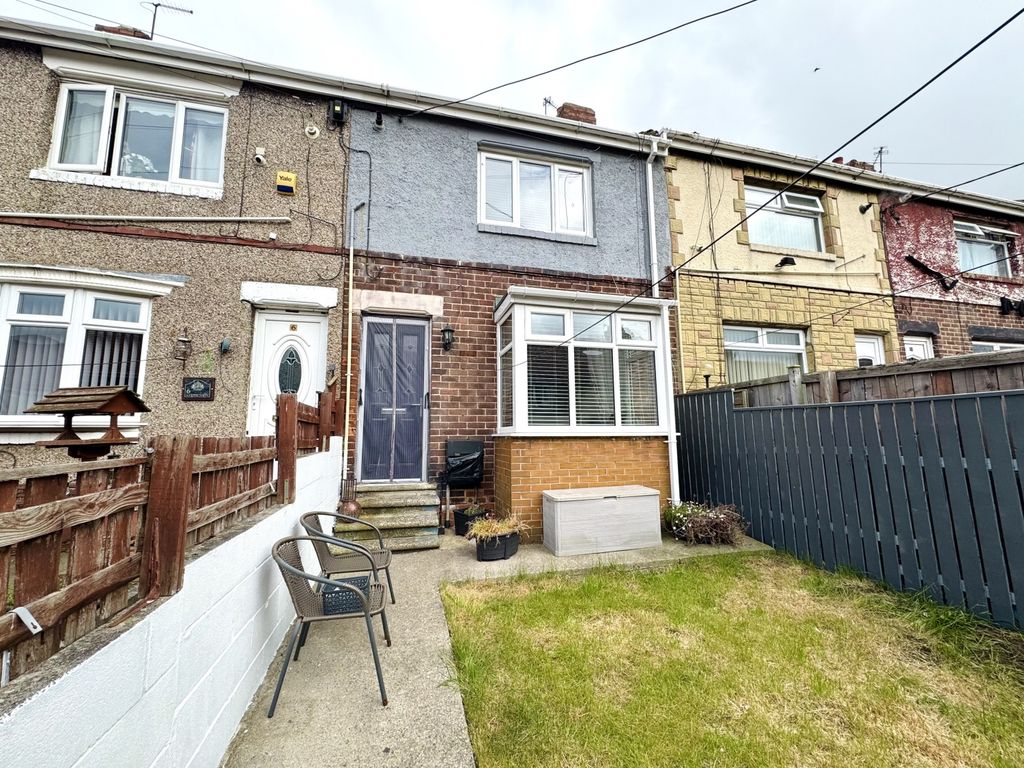 Property photo 1 of 14 Img_5474