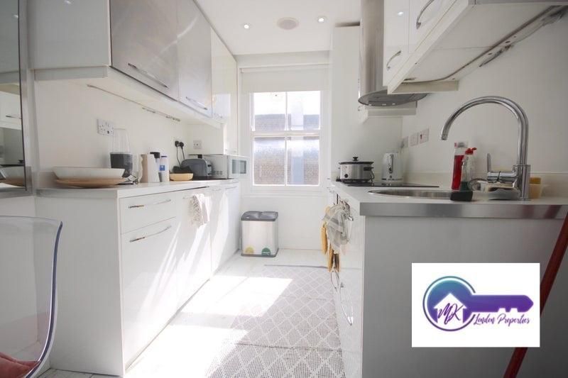 Property photo 3 of 10 Photo 3