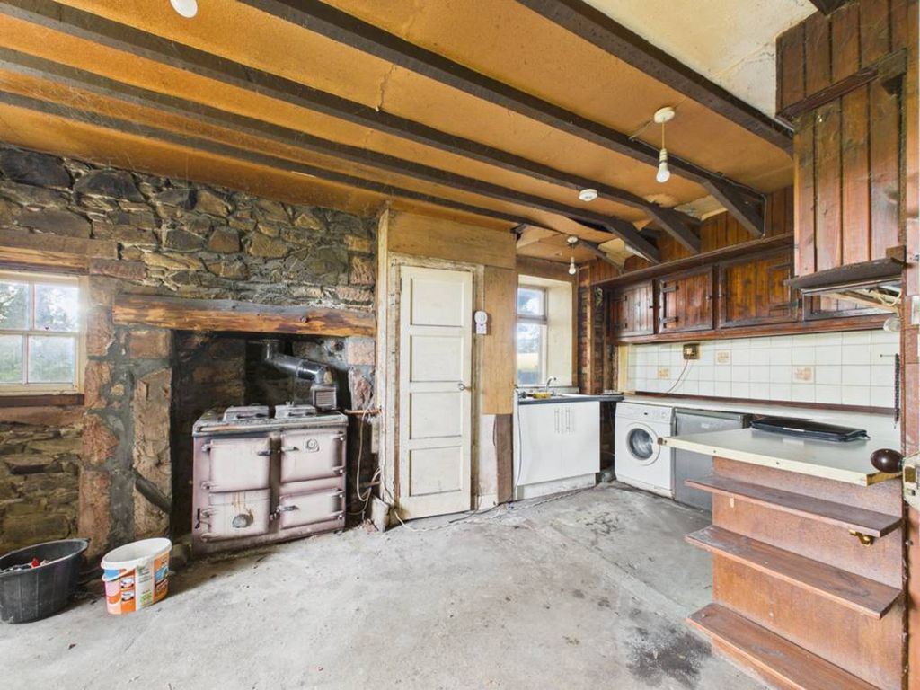 Property photo 2 of 30
