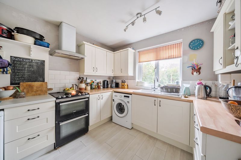 Property photo 2 of 11 Photo 9