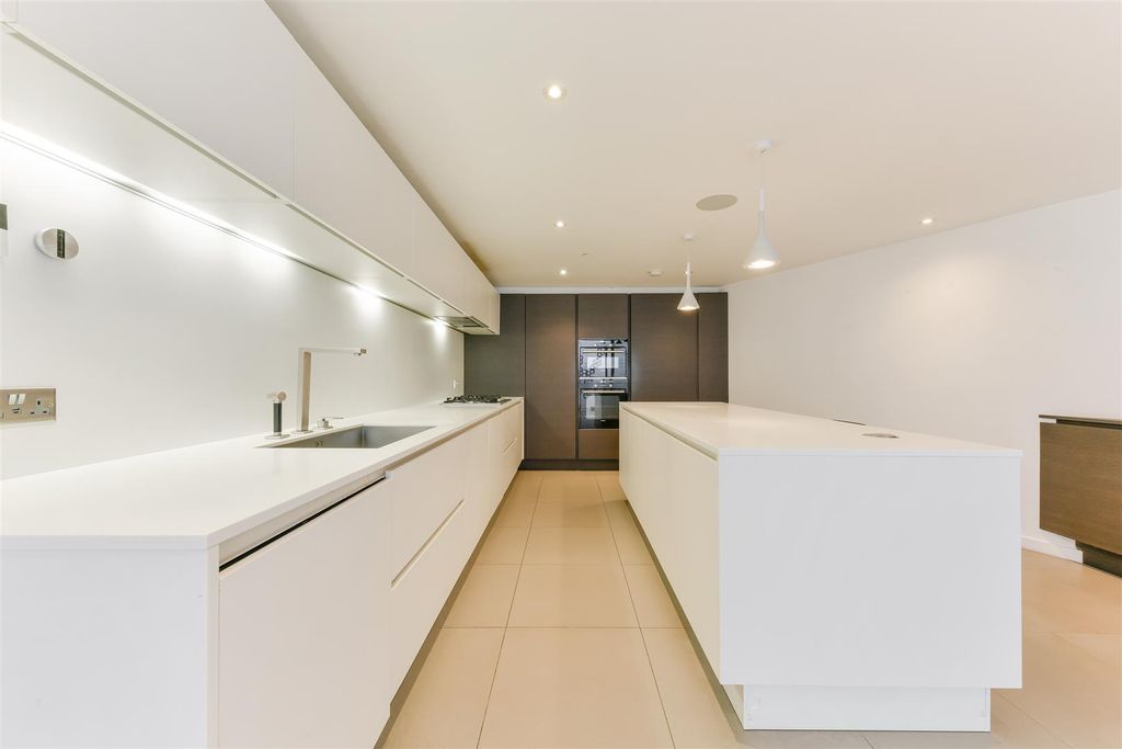 Property photo 2 of 24 St. Mary's Road, 23 (24).Jpg