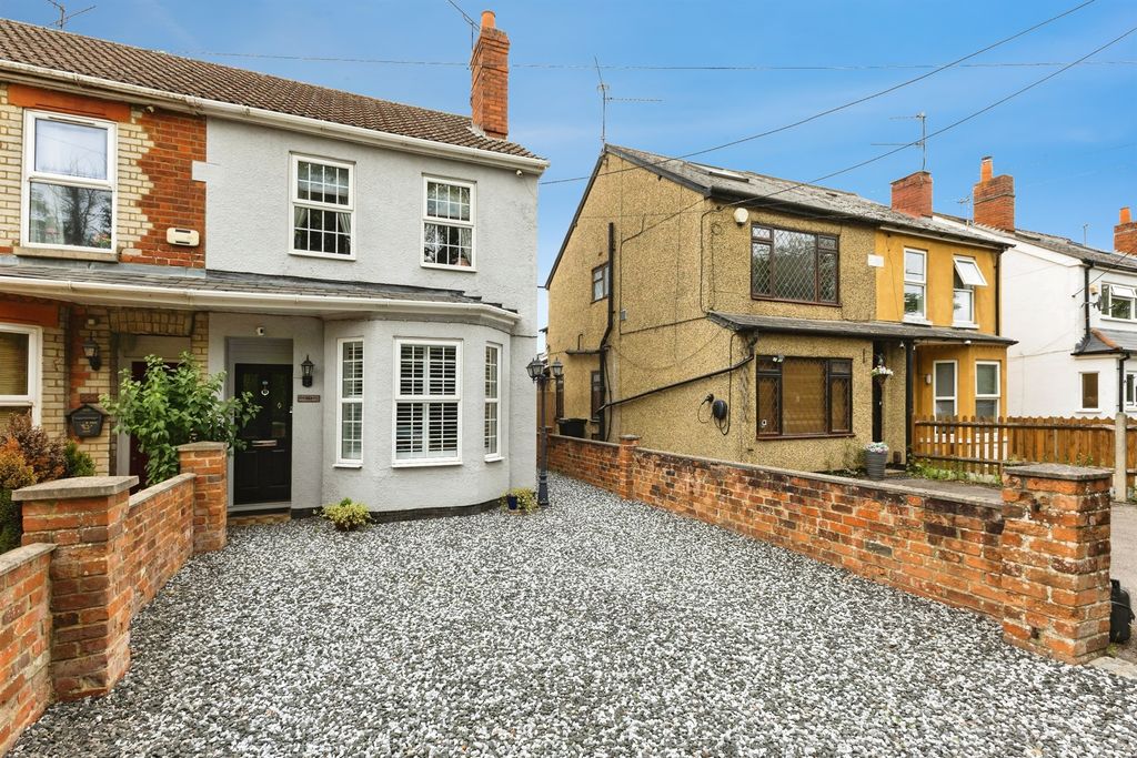 Property photo 1 of 25