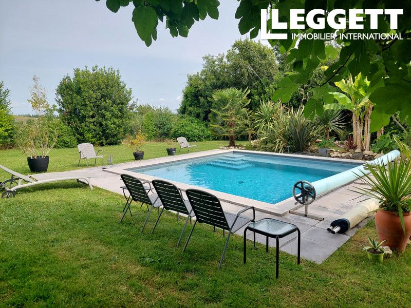 Property photo 3 of 10