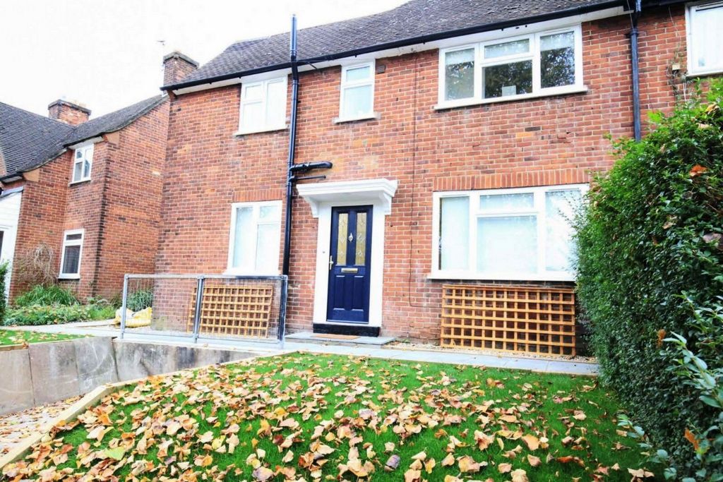 Property photo 1 of 6 External