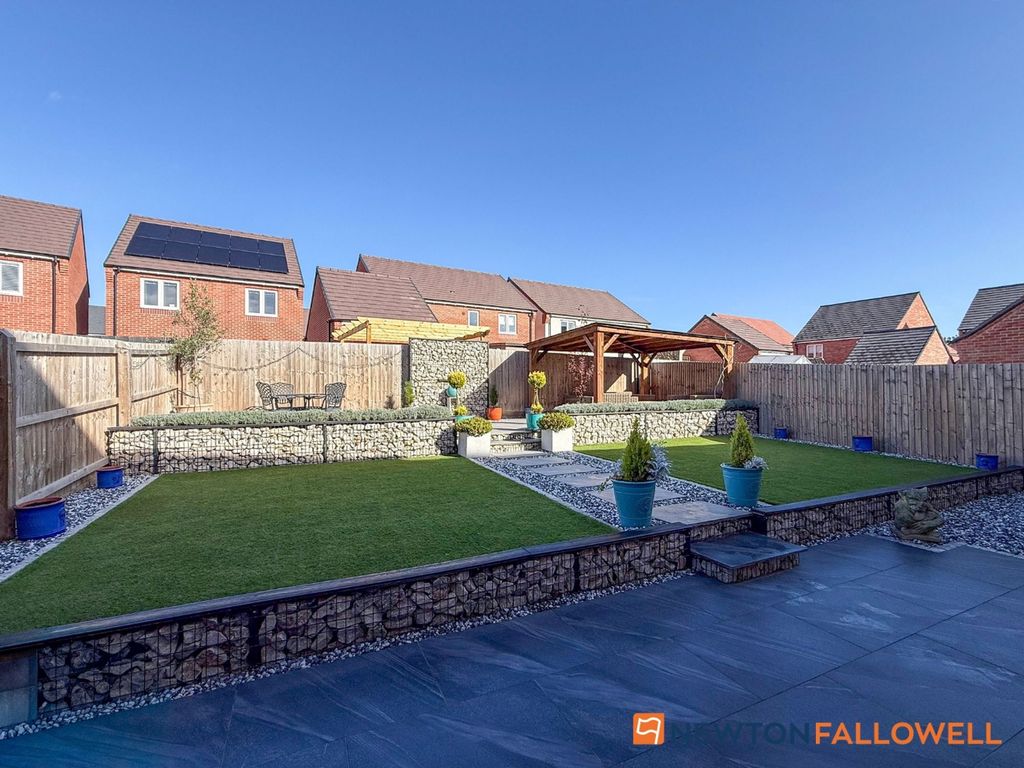 Property photo 3 of 29 Rear Garden