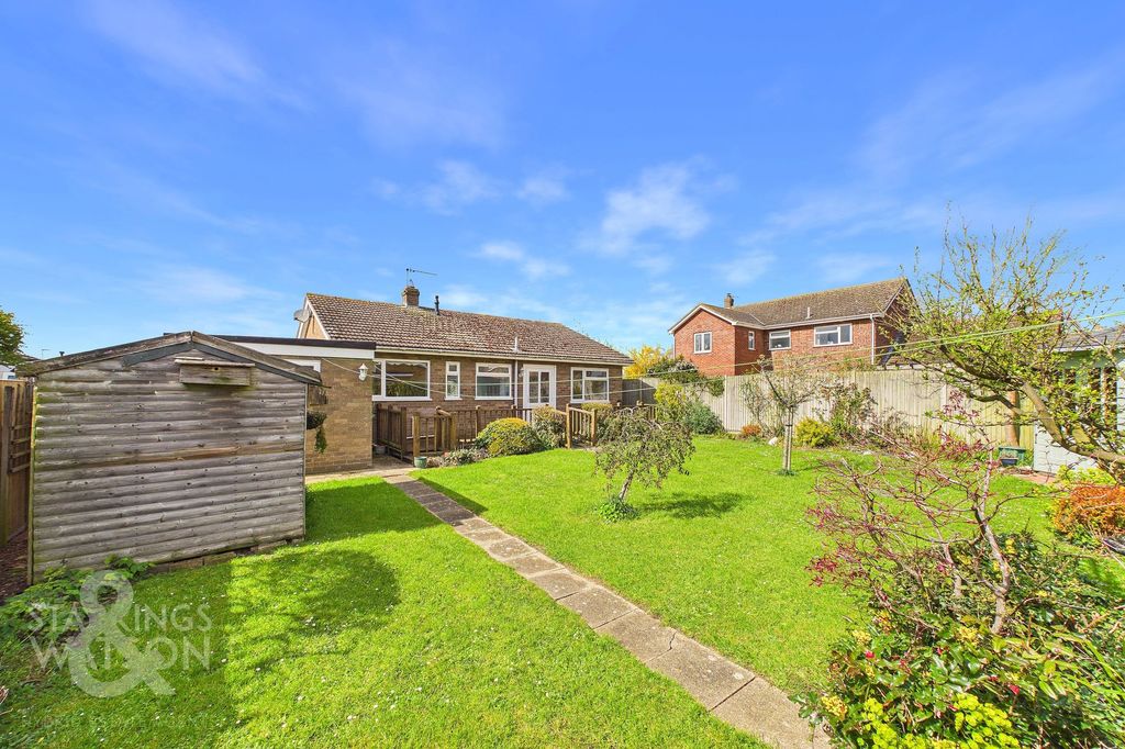 Property photo 2 of 19