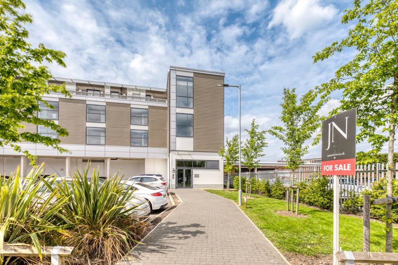 Property photo 1 of 13 Photo 2