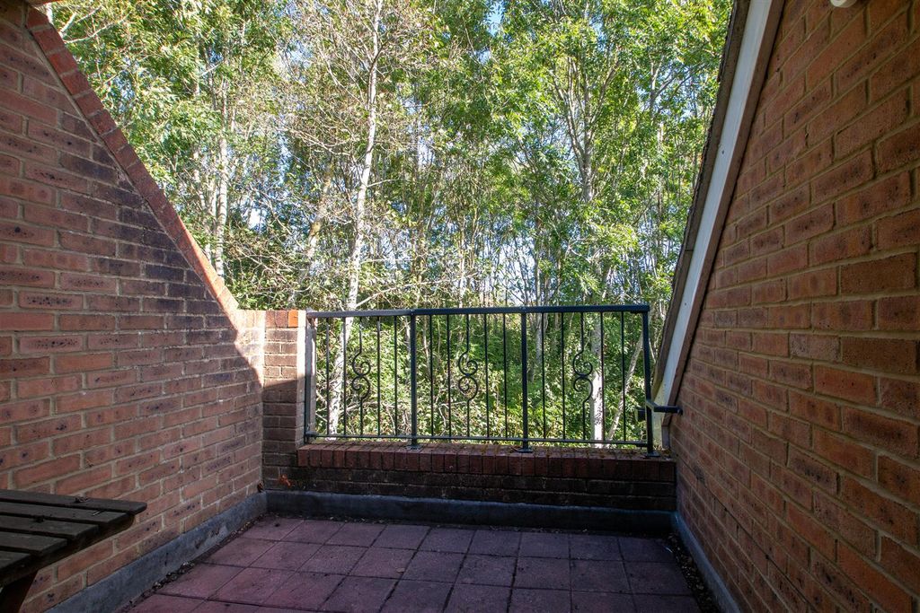 Property photo 2 of 17 83Portis_16.Jpg
