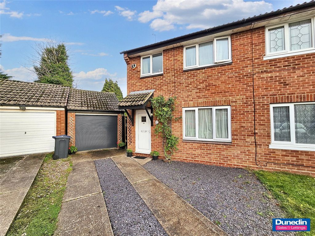 Property photo 1 of 17 Picture No. 01