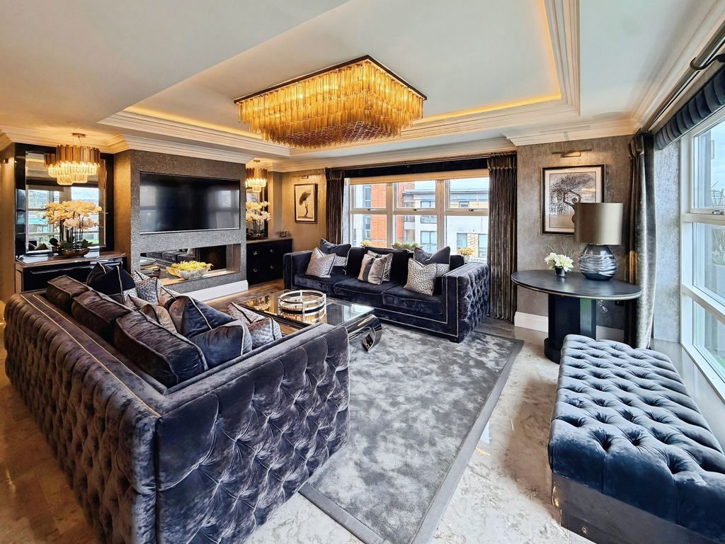 Additional image 6 of 2 bed flat for saleRegents Quay, Brewery Wharf LS10