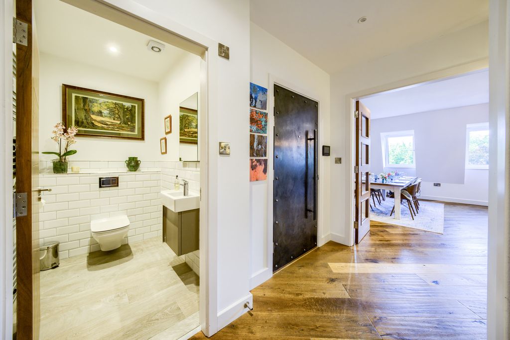 Additional image 24 of 2 bed flat for saleSt Pauls House, St. Pauls Square, Jewellery Quarter, Birmingham B3