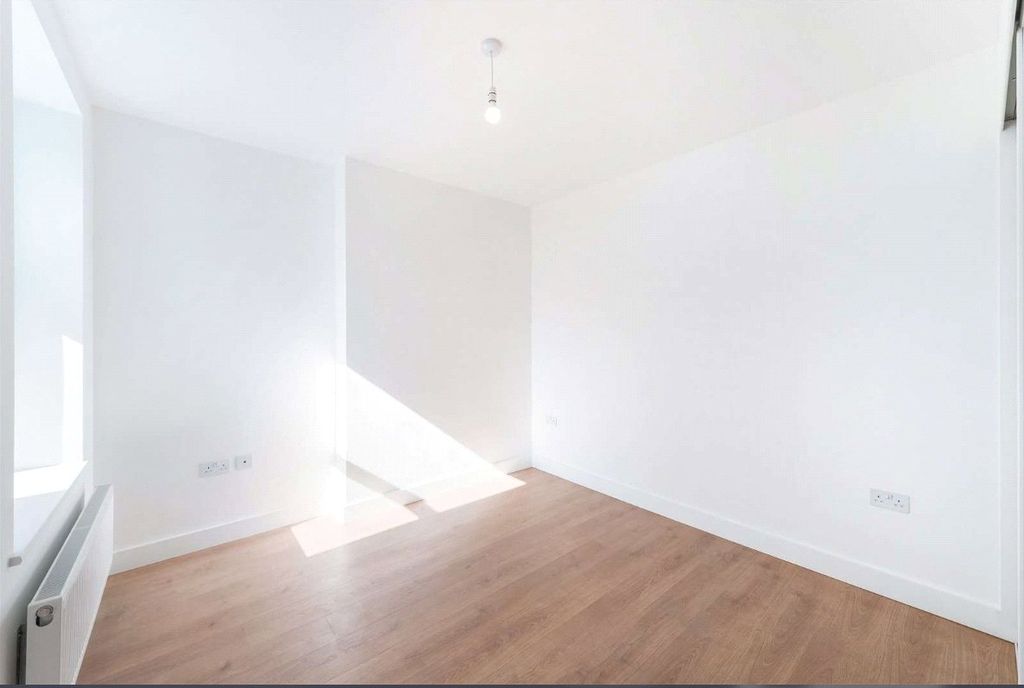 Property photo 3 of 8 Picture No. 03