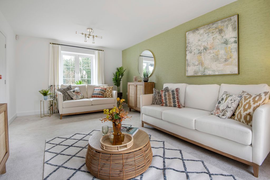 Property photo 3 of 6 8092403