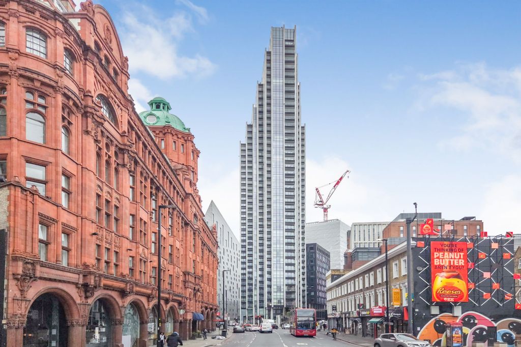 Property photo 1 of 6 Flat 2105 Atlas Building, 145 City Road, London Ec1V 1Ay