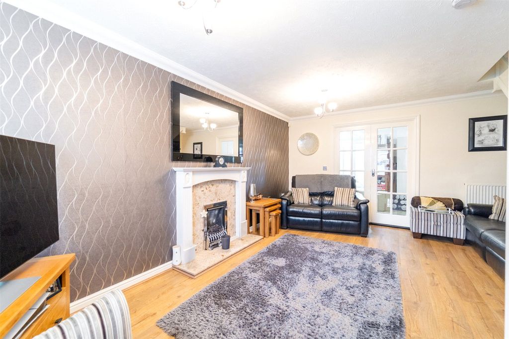 Property photo 2 of 33 Picture No. 59