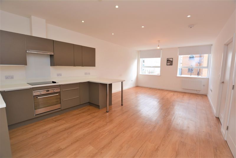 Property photo 2 of 9 Photo 6